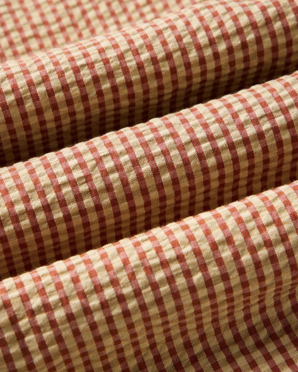 Taylor Stitch - Short Sleeve Jack in Brick Check Seersucker