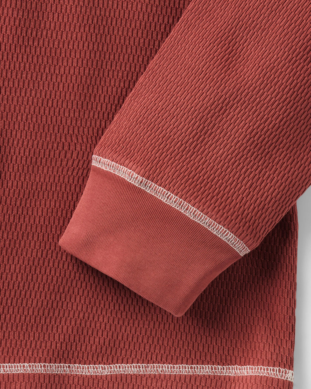 Taylor Stitch - The Organic Cotton Crew in Canyon Waffle