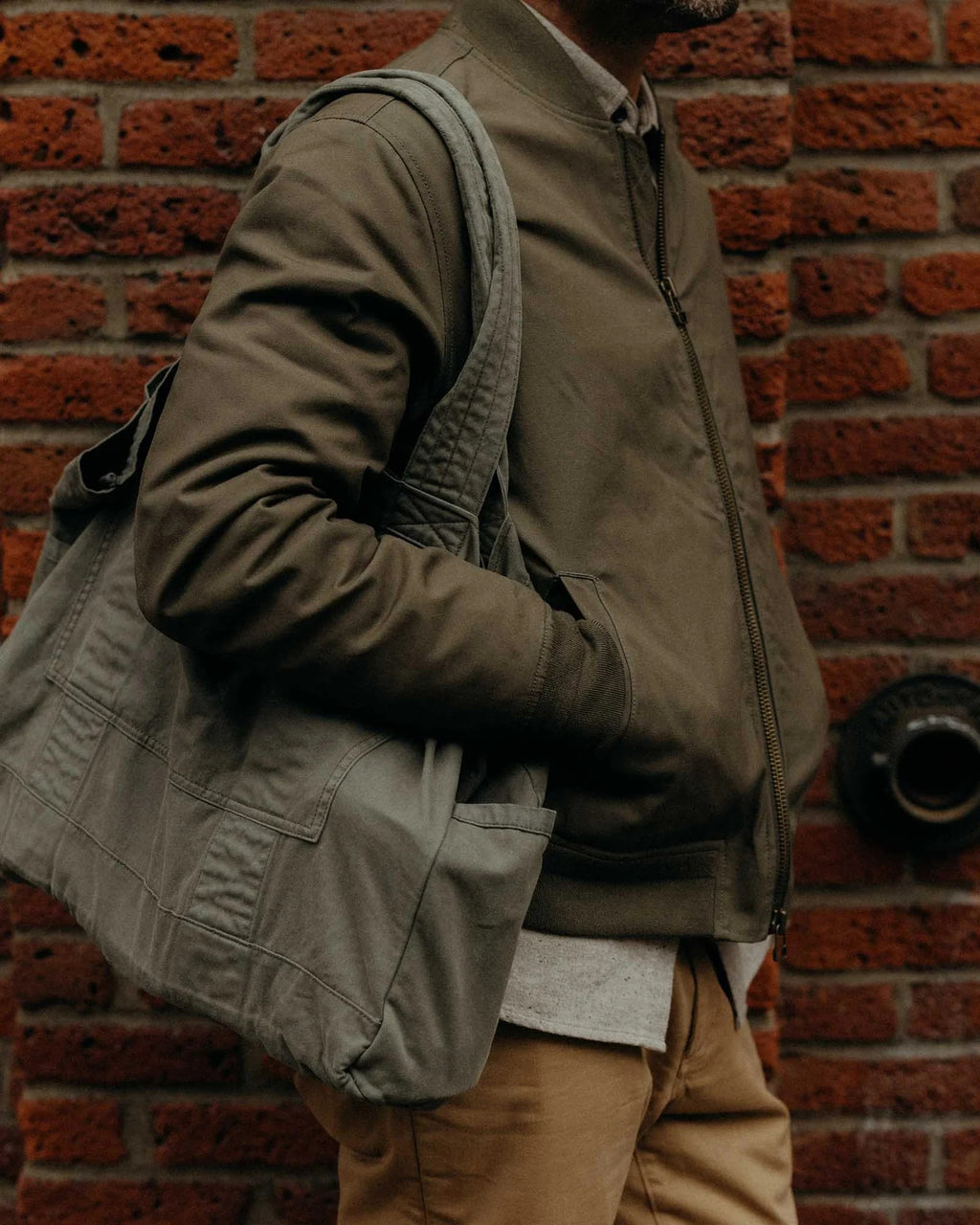 Taylor Stitch - The Foundation Tote