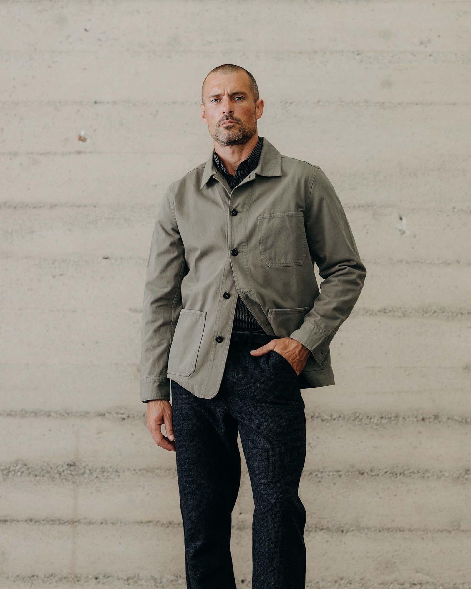 Taylor Stitch - The Ojai Jacket in Organic Smoked Olive Foundation Twill