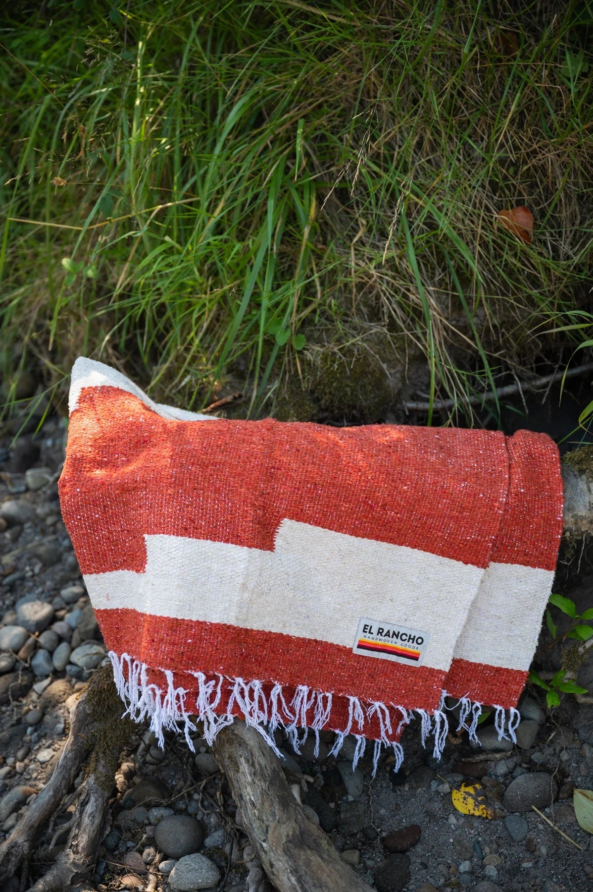 El Rancho Supply - Monte Alban - Red Handwoven Throw Blanket