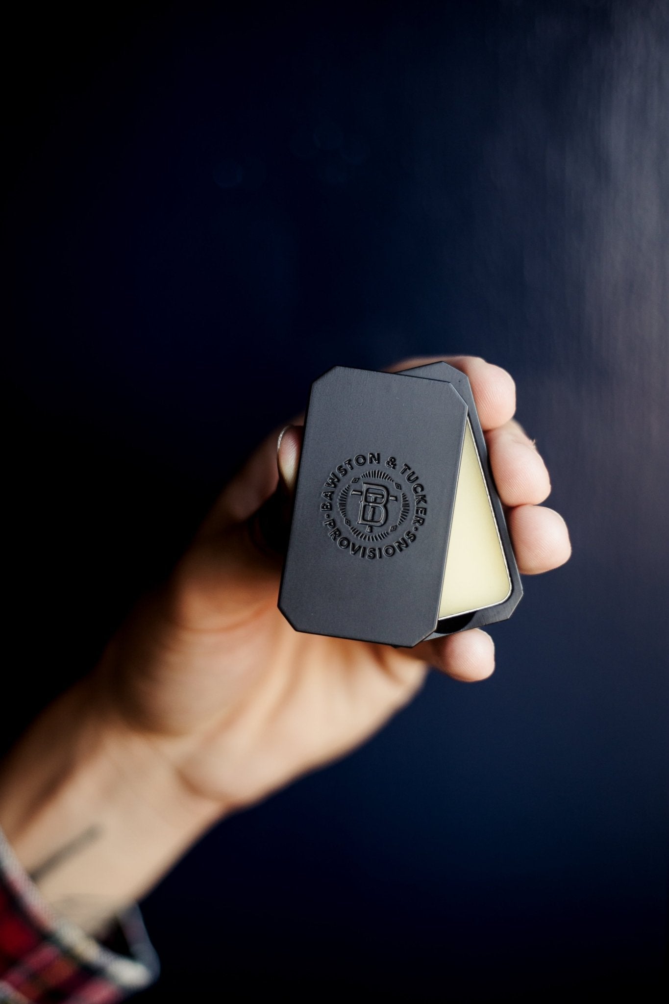 Solid Cologne - Motega - 0.35 oz Liner + Vessel