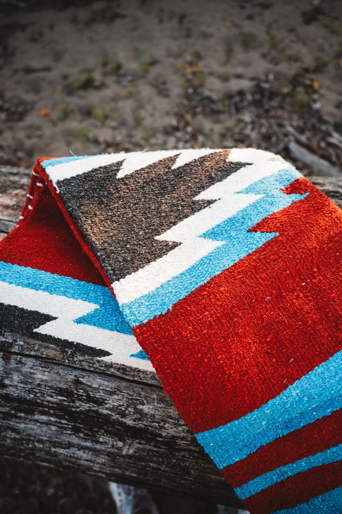 El Rancho Supply - Relampago - Red/Blue/Black Handwoven Throw Blanket
